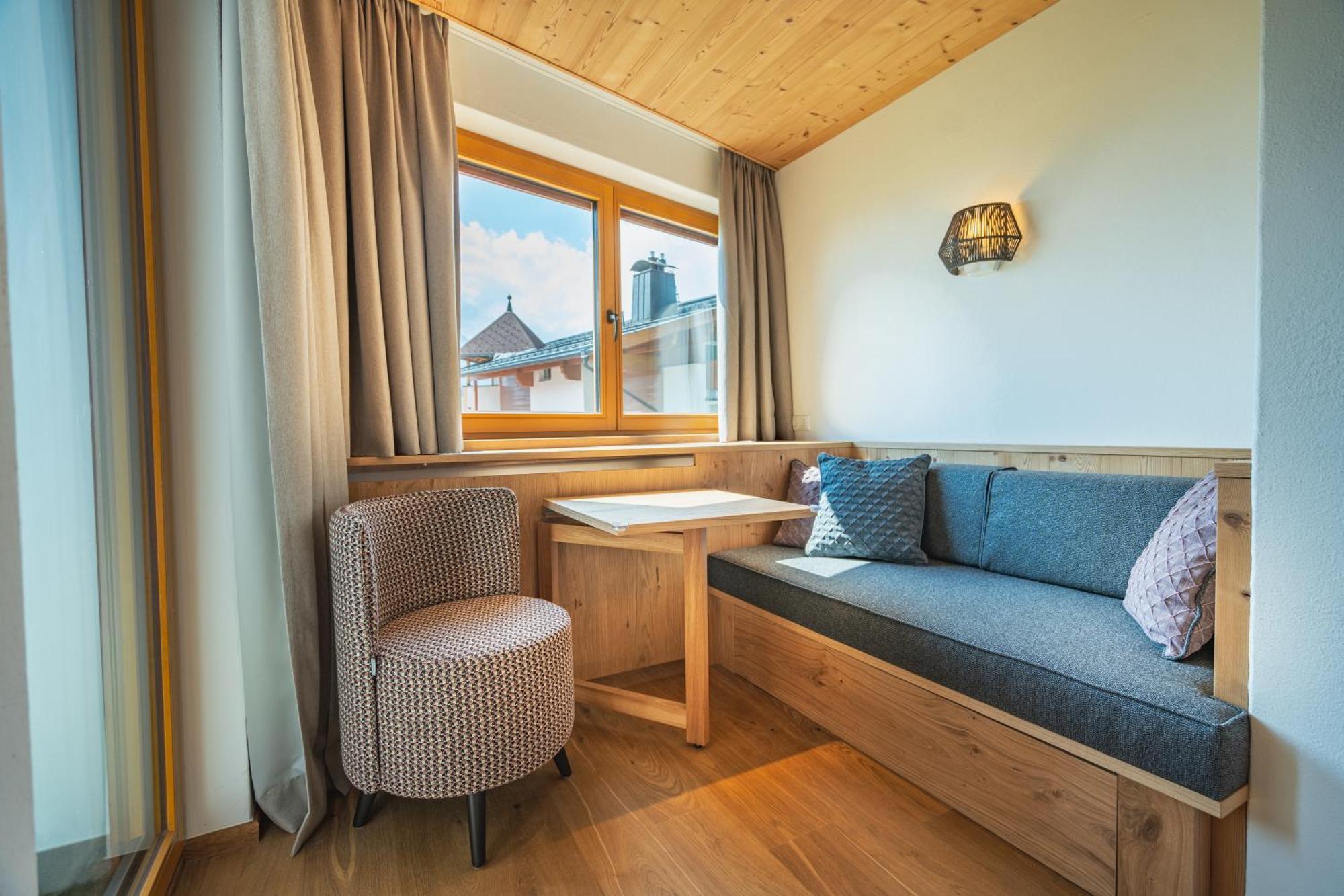 Hotel Babymio Kirchdorf in Tirol Bagian luar foto