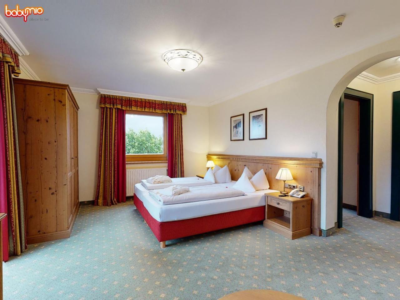Hotel Babymio Kirchdorf in Tirol Ruang foto